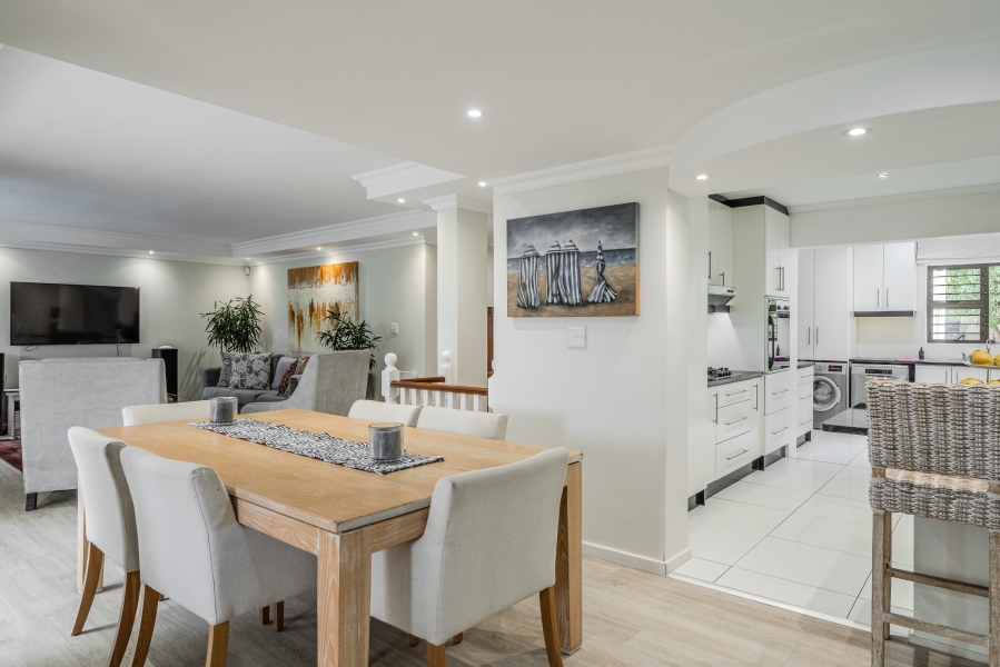 3 Bedroom Property for Sale in Camps Bay Western Cape